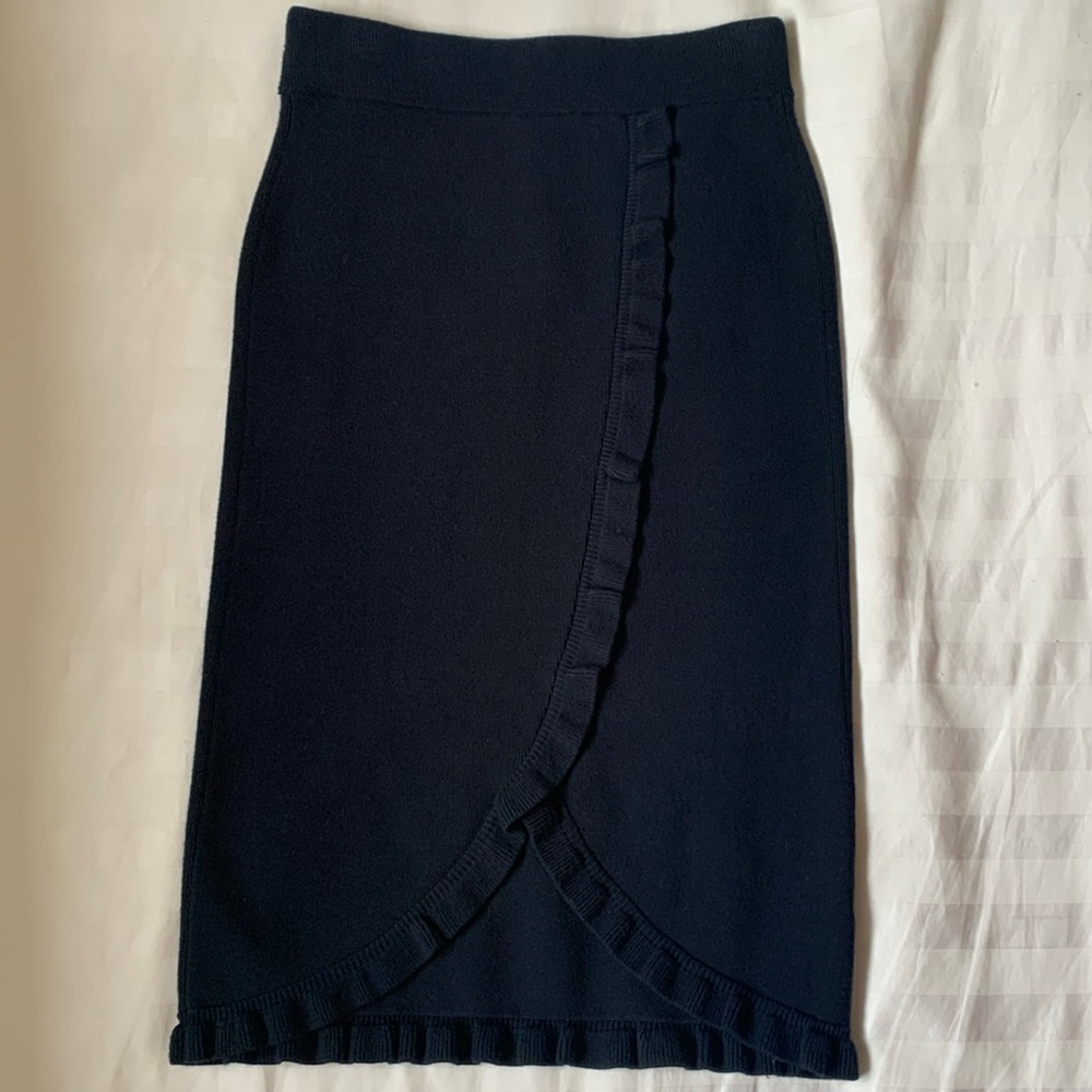 Club Monaco ribbed knit navy faux wrap column skirt ruffle trim NWOT